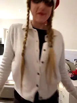 Hexe12346 online show from 22, 12, 2025