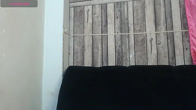 rosa pretty online show from 5, 12, 2025