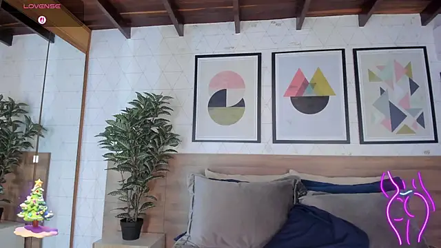 MiaKay1 online show from 19, 12, 2025