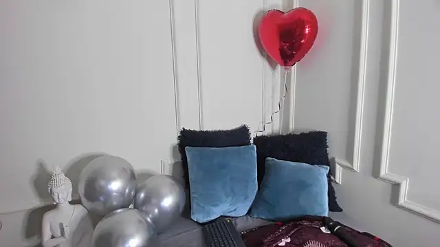 Tiffany sander online show from 12, 2, 2025