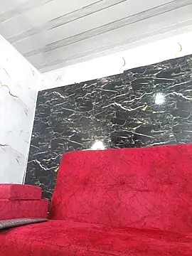 crislingery dolli online show from 11, 3, 2025