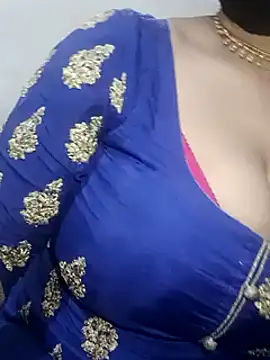 Anamika Kapoor online show from 24, 1, 2025