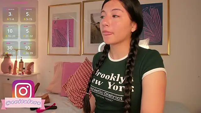 Snapshot of Eva_depp chatting on 12, 9, 2025 Eva depp online show from 12, 9, 2025