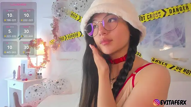 Snapshot of Eva_depp chatting on 30, 10, 2025 Eva depp online show from 30, 10, 2025