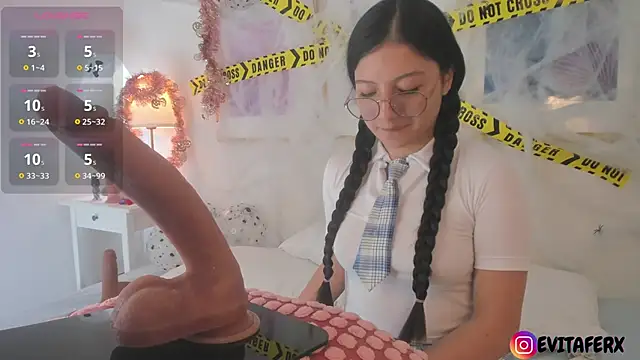 Snapshot of Eva_depp chatting on 1, 11, 2025 Eva depp online show from 1, 11, 2025