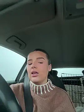 maisiesmithx online show from 27, 12, 2024