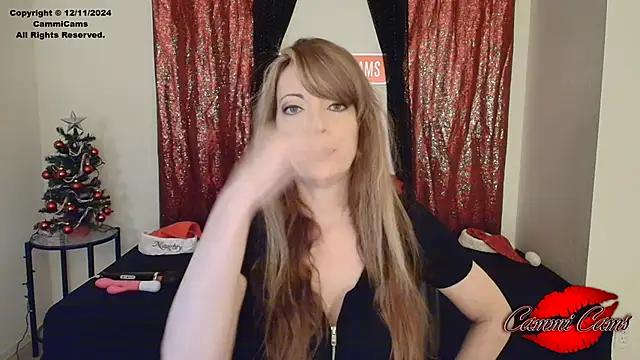 Snapshot of CammiCams chatting on 11, 12, 2024 CammiCams online show from 11, 12, 2024