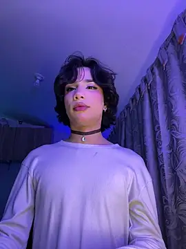 Snapshot of sue___0 chatting on 13, 2, 2025 sue   0 online show from 13, 2, 2025