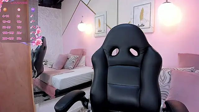 coraltaylor online show from 25, 1, 2025