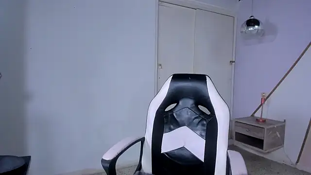 coraltaylor online show from 16, 3, 2025