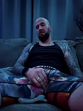 Beardedtattood online show from 23, 1, 2025