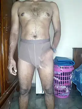 SuranSexy33 online show from 2, 11, 2025