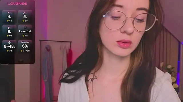 Dark Lola  online show from 4, 2, 2025