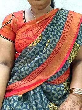Snapshot of MaaliiiPonuTamil chatting on 16, 6, 2026 MaaliiiPonuTamil online show from 16, 6, 2026