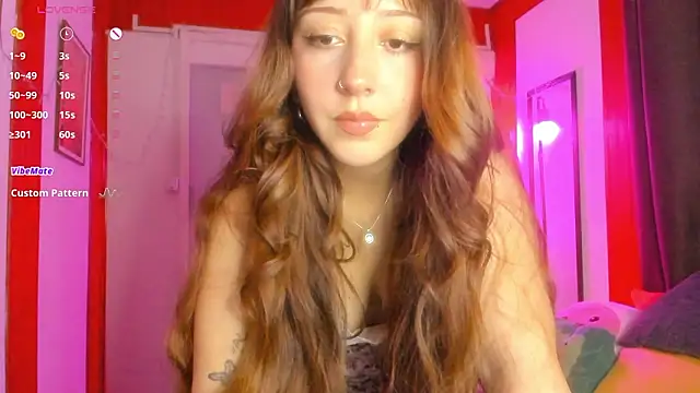 Snapshot of HeyTati chatting on 2, 2, 2026 HeyTati online show from 2, 2, 2026