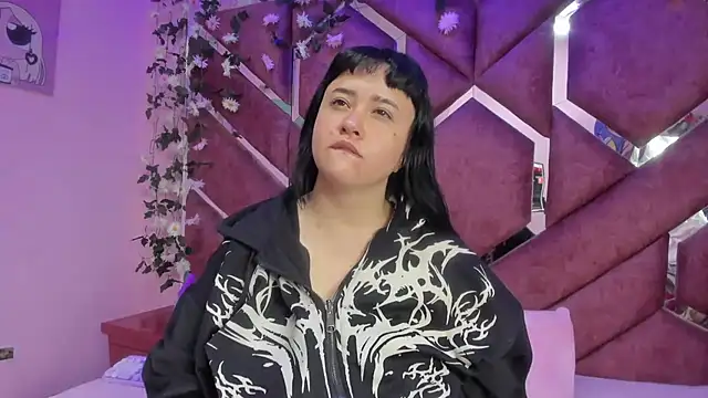 Victoria Rossy online show from 2, 2, 2026