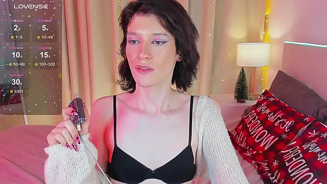 Kolette Gray online show from 7, 12, 2024