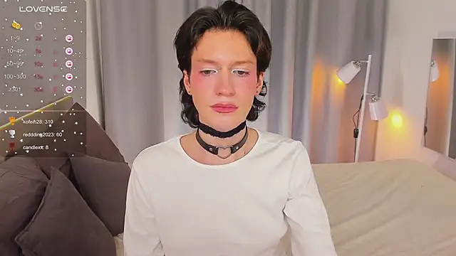 Kolette Gray online show from 9, 3, 2025