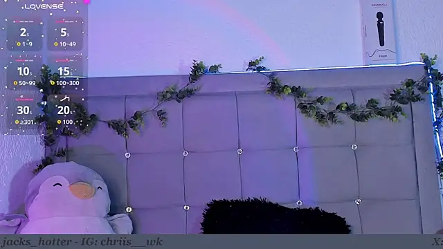 Snapshot of jacks_hotter chatting on 5, 8, 2026 jacks hotter online show from 5, 8, 2026