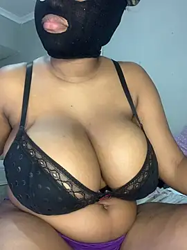 blackshortzbarbie online show from 20, 3, 2025