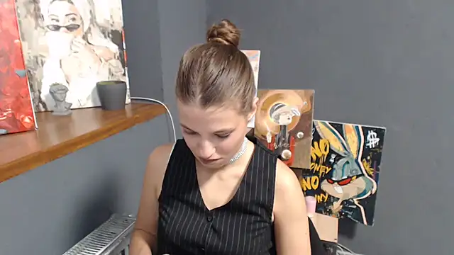 Snapshot of felicity_gold chatting on 13, 7, 2026 felicity gold online show from 13, 7, 2026