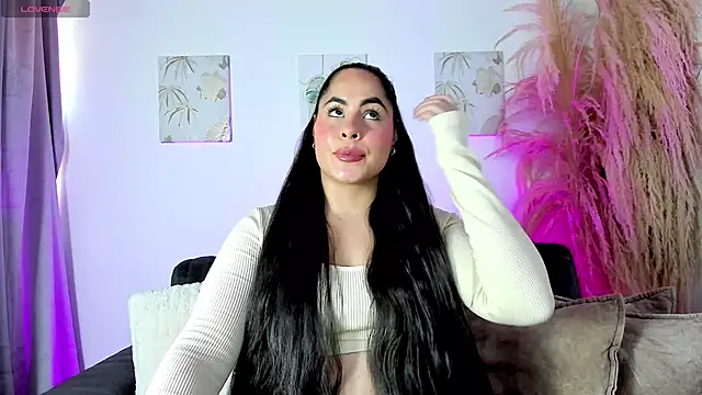 Snapshot of lenna_h3aven chatting on 4, 2, 2025 lenna h3aven online show from 4, 2, 2025