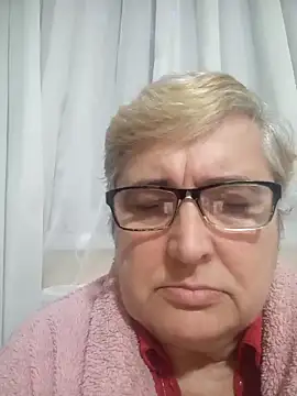 Snapshot of Sonya5156 chatting on 7, 1, 2025 Sonya5156 online show from 7, 1, 2025