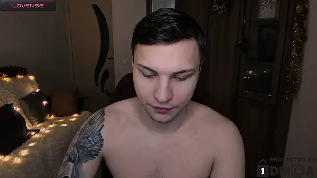 handsome guy01 online show from 29, 11, 2025