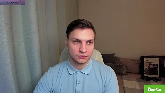 Snapshot of handsome_guy01 chatting on 4, 6, 2026 handsome guy01 online show from 4, 6, 2026