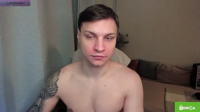 Snapshot of handsome_guy01 chatting on 18, 6, 2026 handsome guy01 online show from 18, 6, 2026