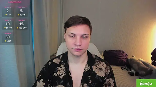 Snapshot of handsome_guy01 chatting on 5, 7, 2026 handsome guy01 online show from 5, 7, 2026