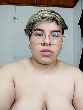 amalia love online show from 4, 1, 2025