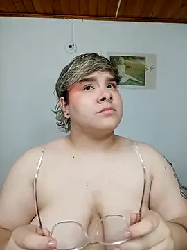 amalia love online show from 22, 2, 2025