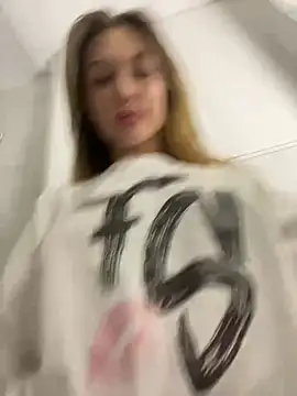 ViolaFlirt online show from 11, 2, 2025