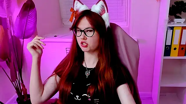 CarolGiggly online show from 14, 12, 2025