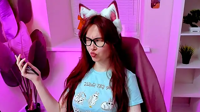 CarolGiggly online show from 15, 4, 2026