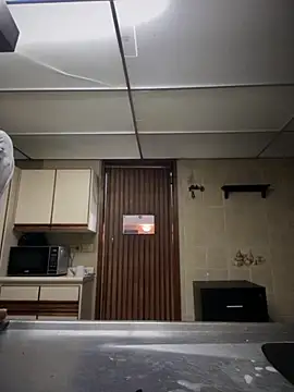 Praga Pink online show from 3, 10, 2025