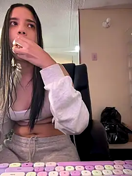 Praga Pink online show from 3, 10, 2025