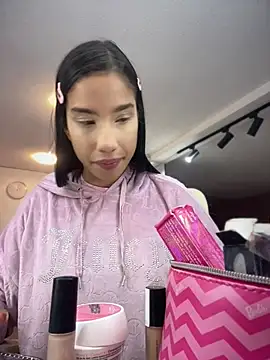 Snapshot of Praga_Pink chatting on 12, 6, 2026 Praga Pink online show from 12, 6, 2026