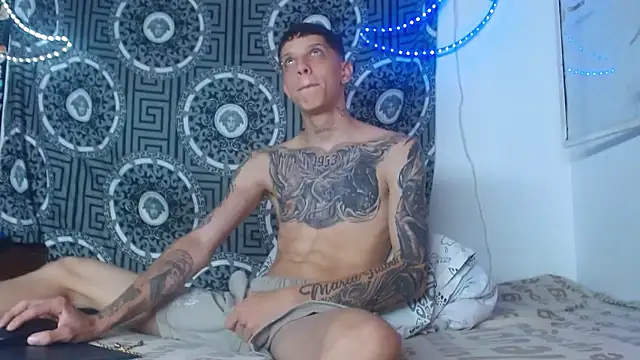 Snapshot of Adam_hard_ chatting on 10, 11, 2025 Adam hard online show from 10, 11, 2025