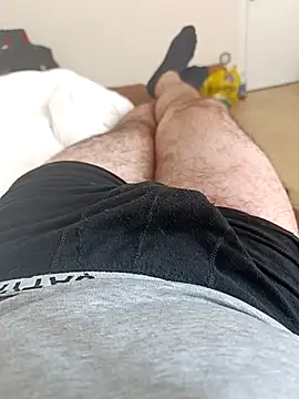 Snapshot of cshn001 chatting on 19, 3, 2025 cshn001 online show from 19, 3, 2025