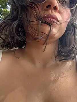 Kay LustyWife online show from 20, 2, 2025