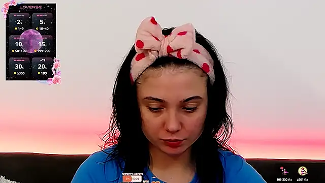 AveryWillow online show from 7, 2, 2025