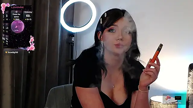 AveryWillow online show from 27, 2, 2025