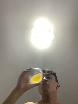 Snapshot of LCarreraa chatting on 19, 1, 2025 LCarreraa online show from 19, 1, 2025