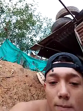 tayson  online show from 25, 9, 2025