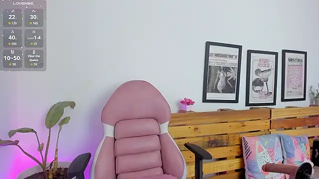 Alisson Boobs  online show from 27, 2, 2026