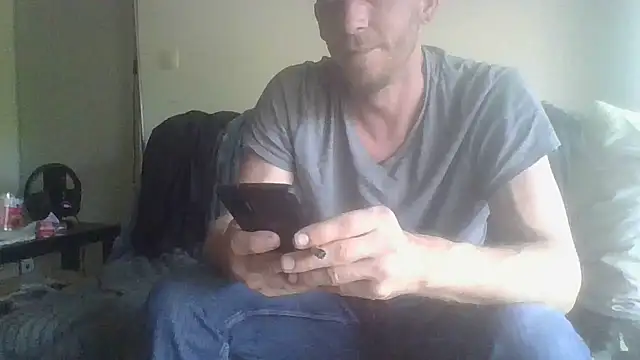 Snapshot of mohican69hot chatting on 19, 4, 2026 mohican69hot online show from 19, 4, 2026