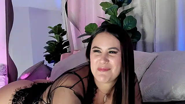 Snapshot of LexyRobert chatting on 28, 2, 2025 LexyRobert online show from 28, 2, 2025