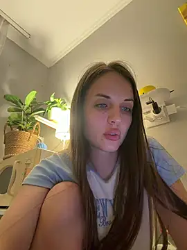 Snapshot of AmiLavs chatting on 24, 6, 2026 AmiLavs online show from 24, 6, 2026